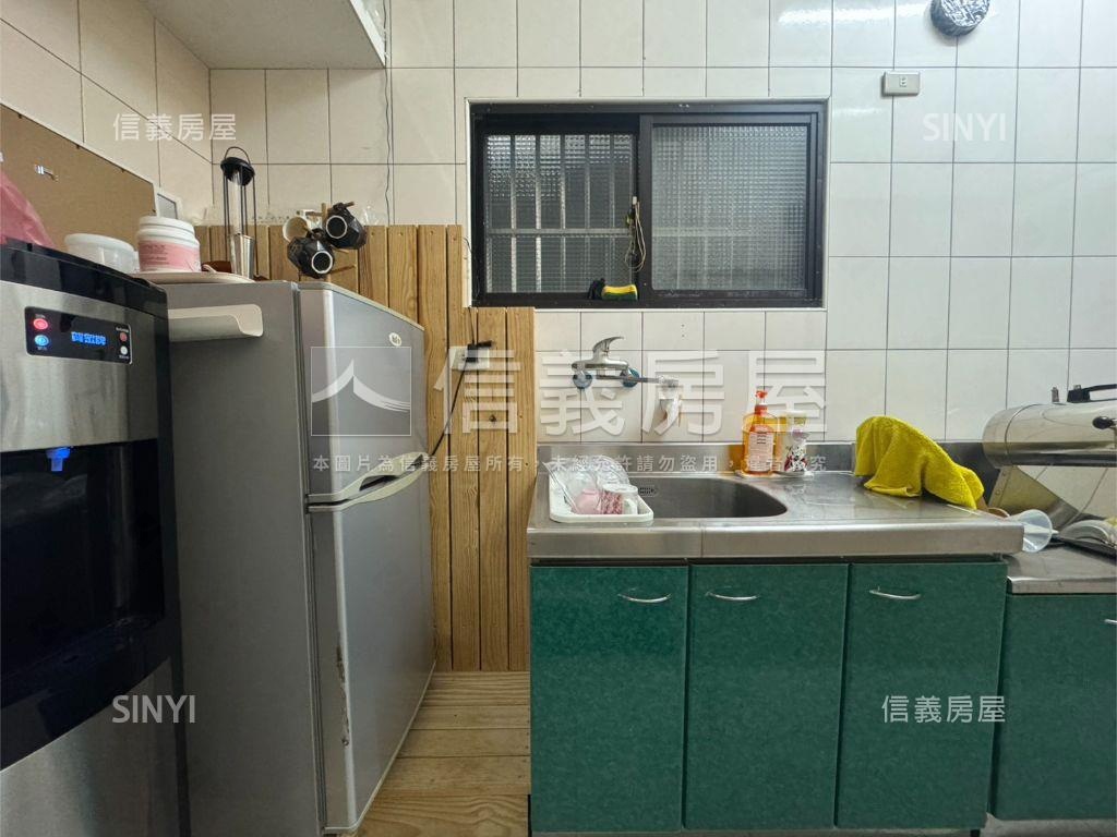 江子翠絕佳地點黃金店辦房屋室內格局與周邊環境