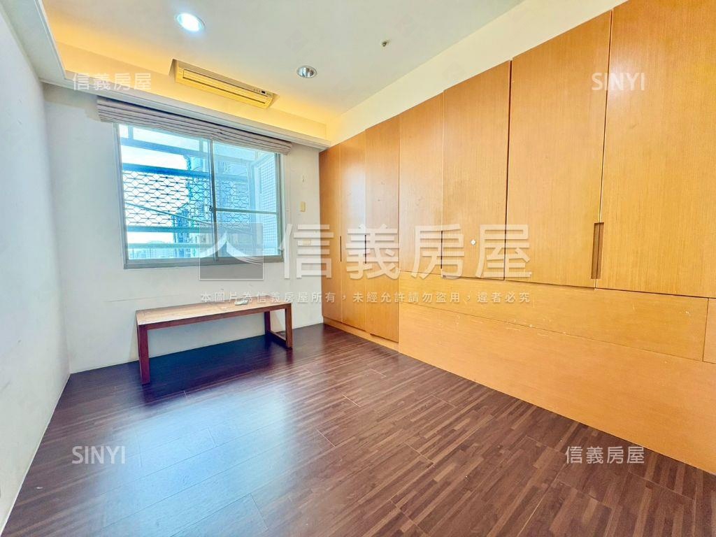 近中國醫三采質感四房車位房屋室內格局與周邊環境