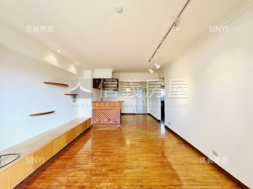 台北大亨四房車位稀有釋出房屋室內格局與周邊環境