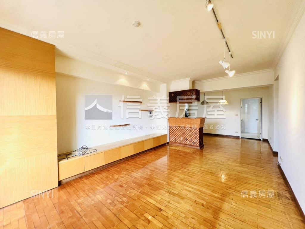 台北大亨四房車位稀有釋出房屋室內格局與周邊環境