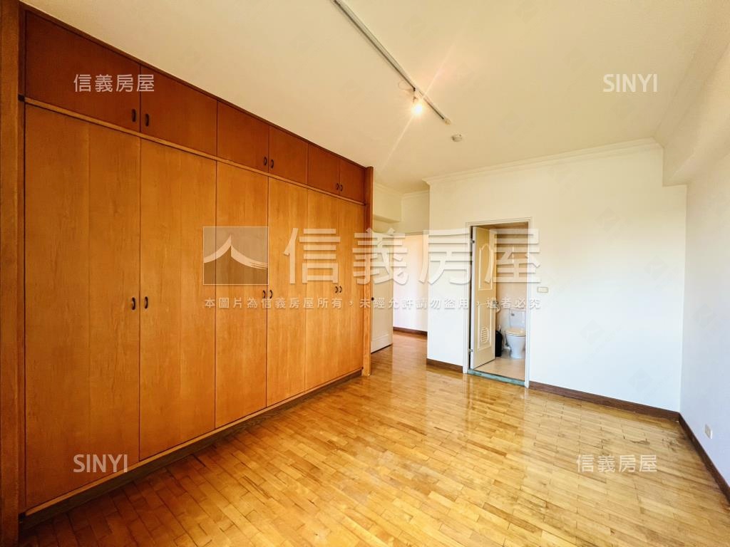 台北大亨四房車位稀有釋出房屋室內格局與周邊環境