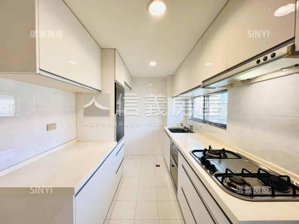 台北大亨四房車位稀有釋出房屋室內格局與周邊環境