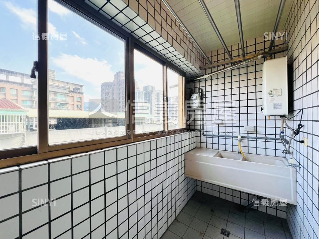 台北大亨四房車位稀有釋出房屋室內格局與周邊環境