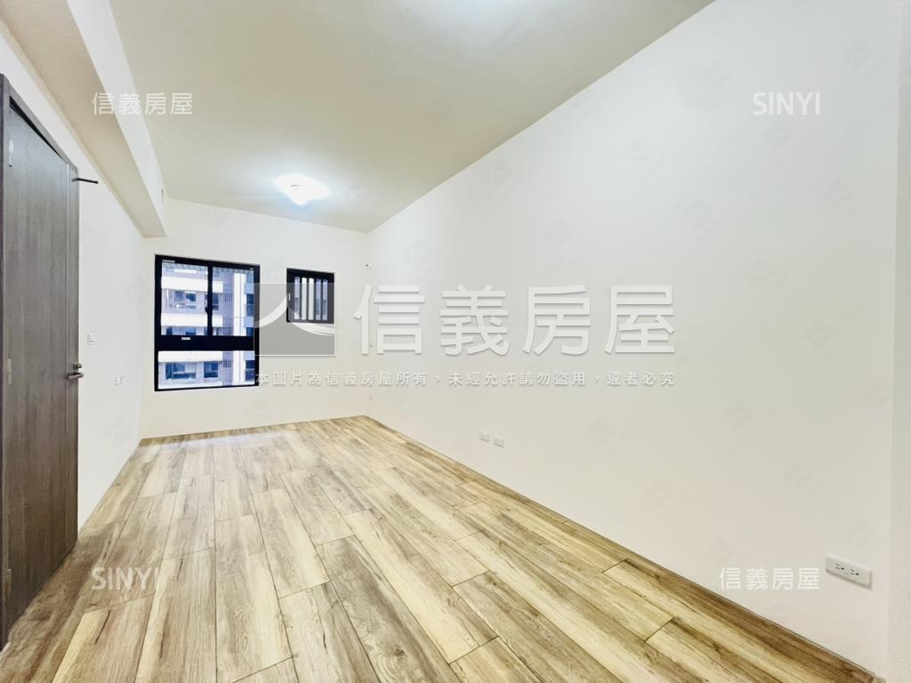 綠雅圖兩房平車首購宅房屋室內格局與周邊環境