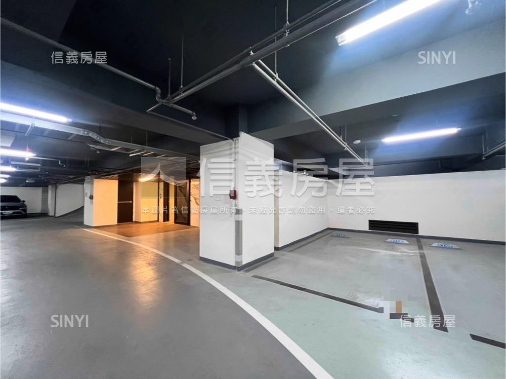 綠雅圖兩房平車首購宅房屋室內格局與周邊環境