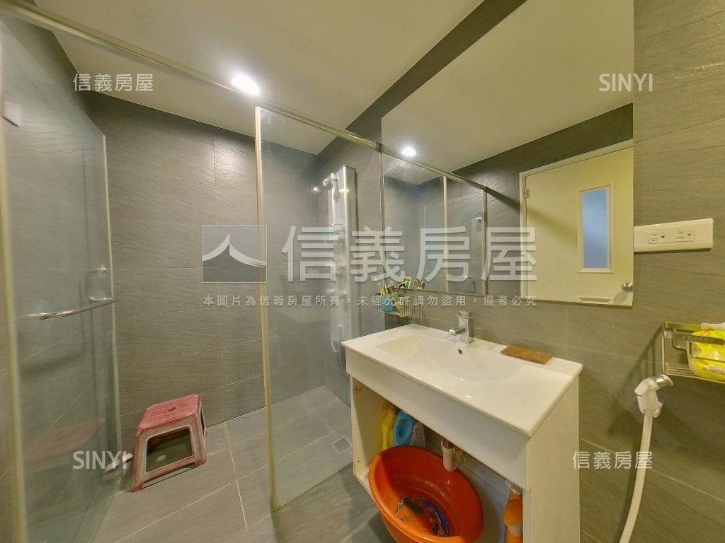 二期登陽美學霸氣別墅房屋室內格局與周邊環境