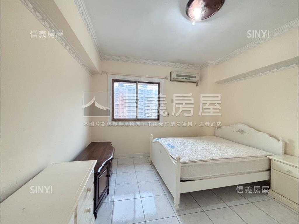 城堡花園古典歐式美宅房屋室內格局與周邊環境