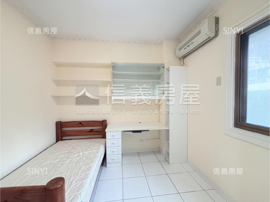 城堡花園古典歐式美宅房屋室內格局與周邊環境