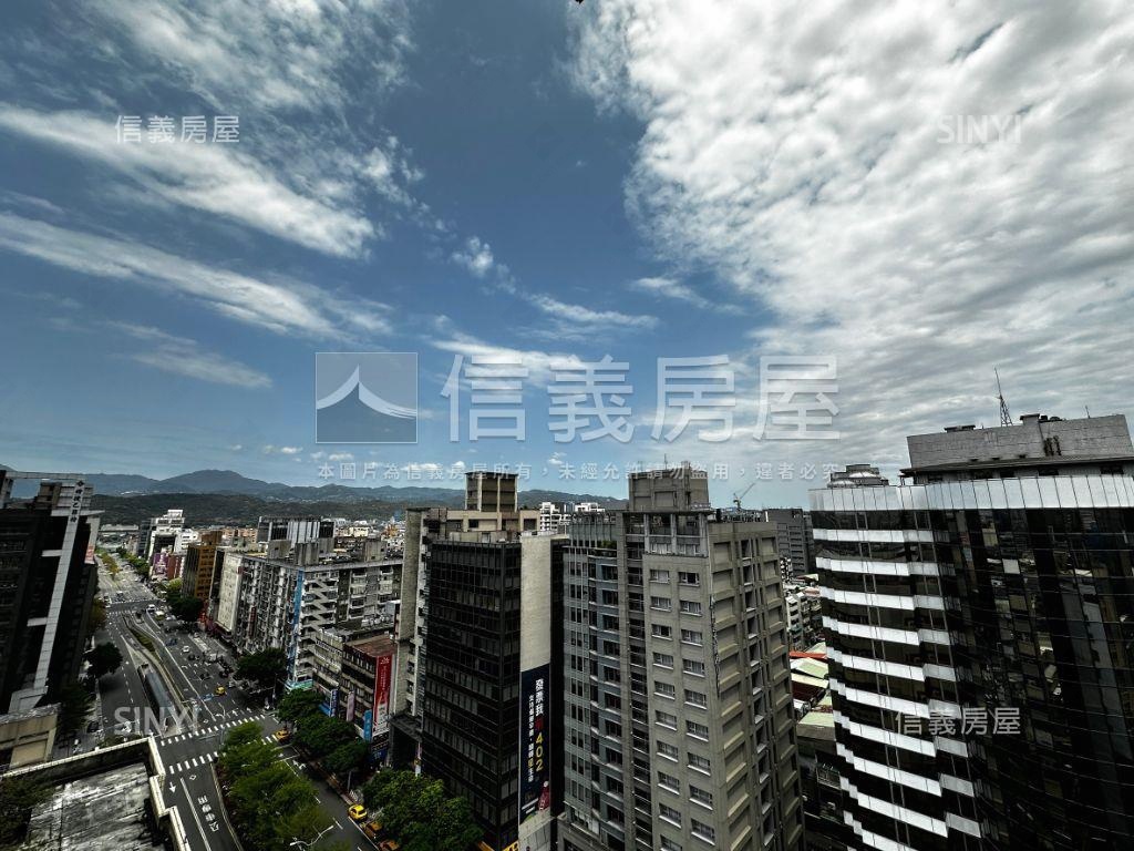 松江一號院高樓景觀帝王居房屋室內格局與周邊環境