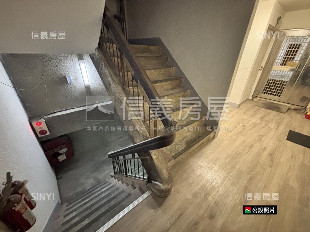 前金區‧大面寬角店房屋室內格局與周邊環境