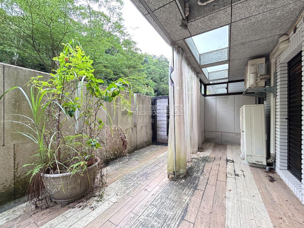 國賓山莊一樓誠意出售房屋室內格局與周邊環境