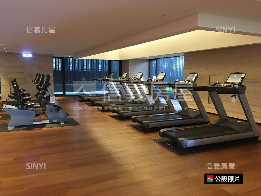 由鉅大謙高樓視野鋼骨豪宅房屋室內格局與周邊環境