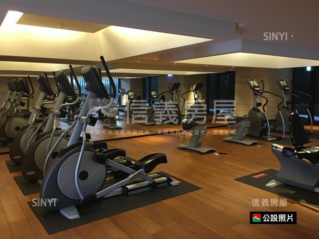 由鉅大謙高樓視野鋼骨豪宅房屋室內格局與周邊環境