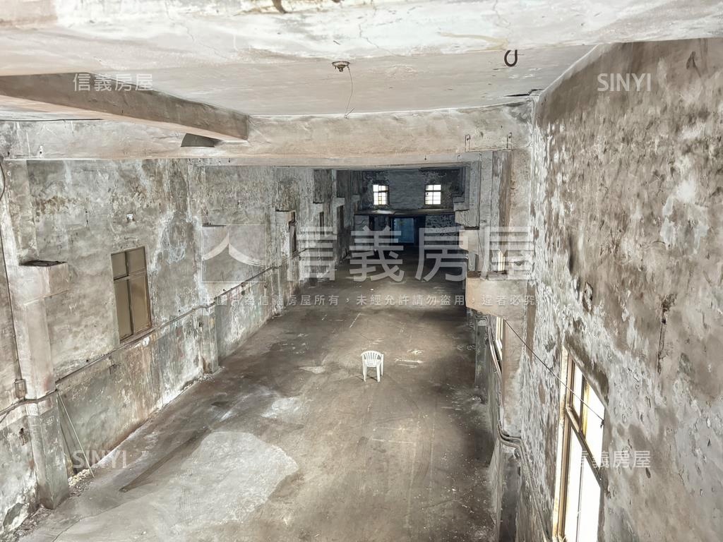 稀有傳家廠房大土地好利用房屋室內格局與周邊環境