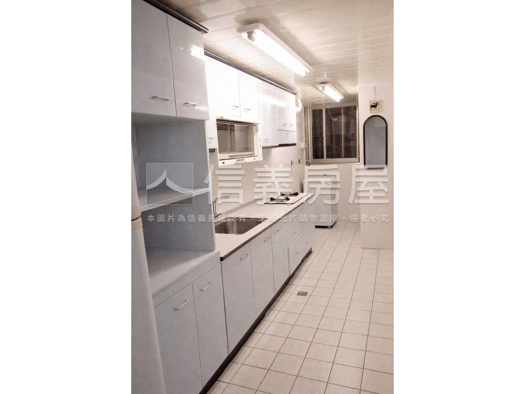 大安名人巷｜經典三房房屋室內格局與周邊環境