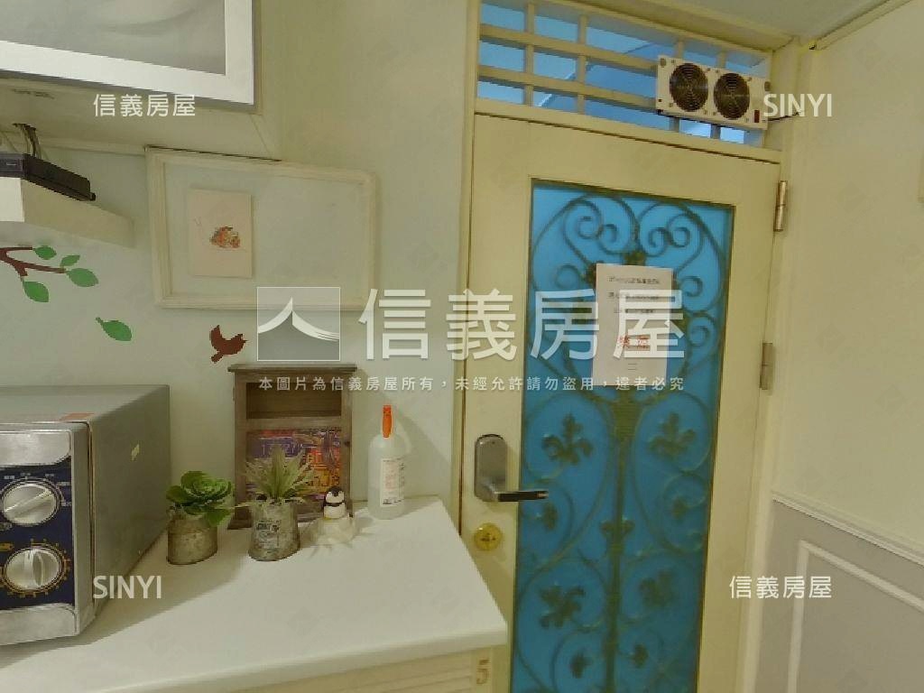 正逢甲路五間收租套房公寓房屋室內格局與周邊環境