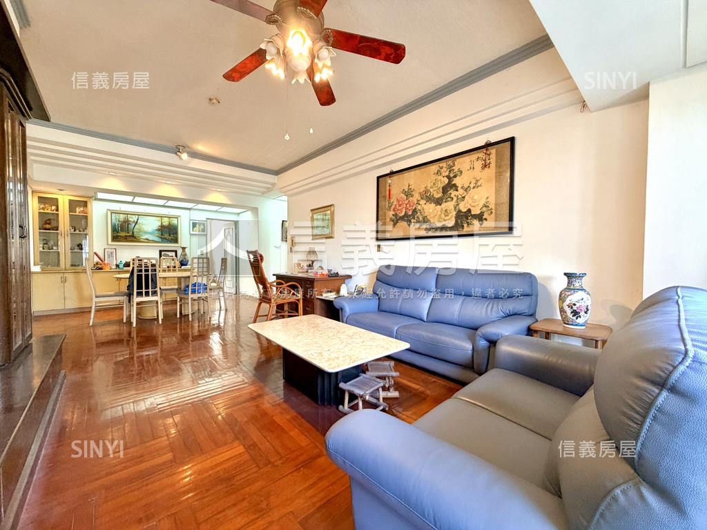 文化皇家高樓採光四房平車房屋室內格局與周邊環境