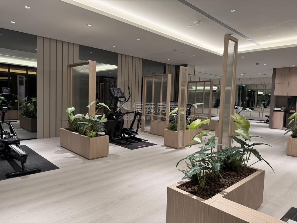 公園ｙｏｙｏ高樓兩房房屋室內格局與周邊環境