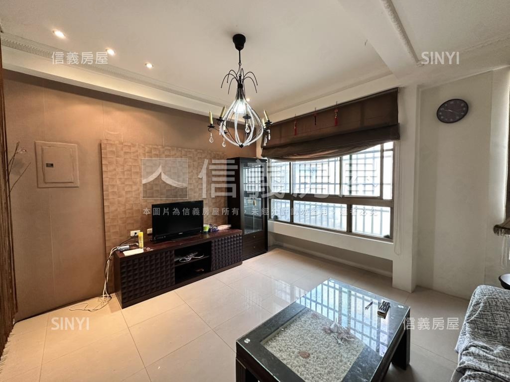 鬧中取靜邊間可停車別墅房屋室內格局與周邊環境