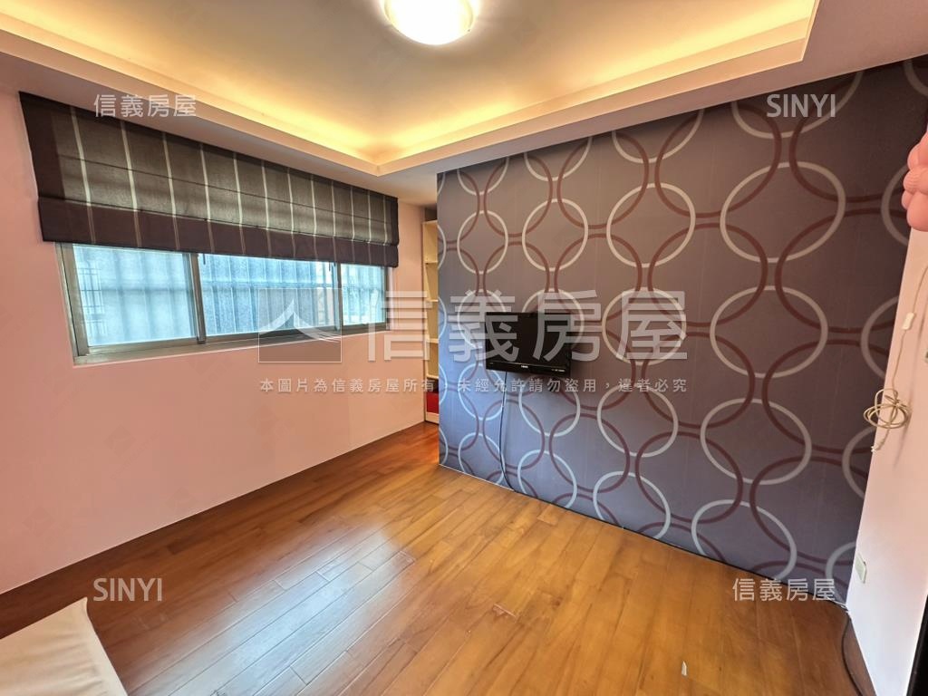 鬧中取靜邊間可停車別墅房屋室內格局與周邊環境