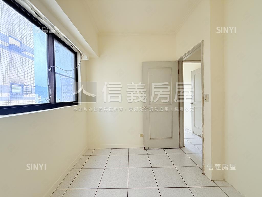 台北親家宜家三房房屋室內格局與周邊環境