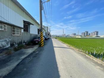 華鳳方正大塊農地