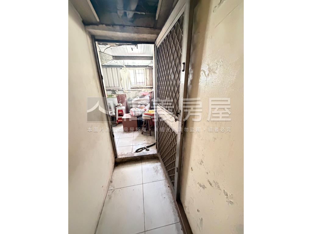 近中壢後站東明１樓房屋室內格局與周邊環境