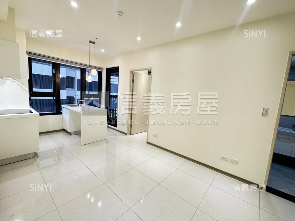 潤隆高樓視野兩房平面車位房屋室內格局與周邊環境