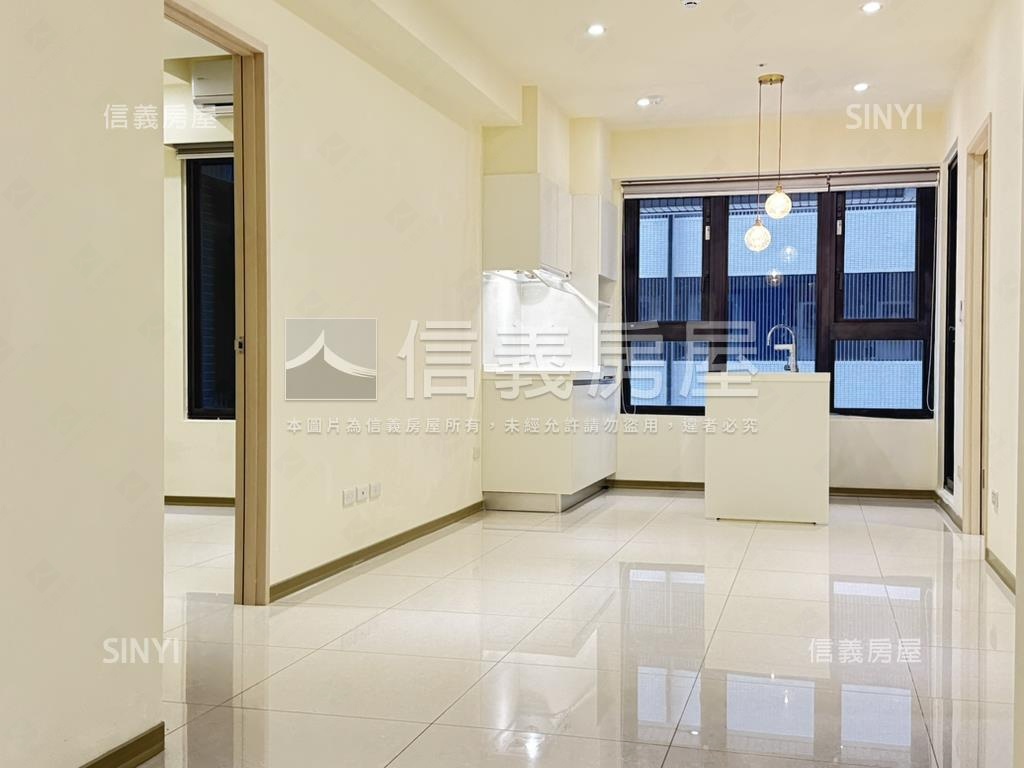 潤隆高樓視野兩房平面車位房屋室內格局與周邊環境