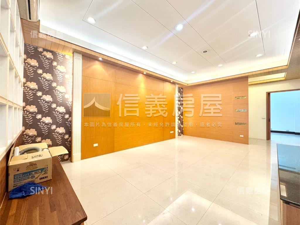 地約３３坪整理美透房屋室內格局與周邊環境