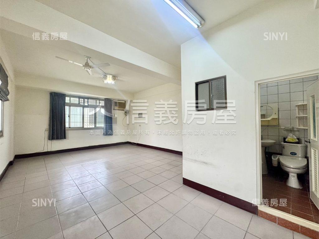 地約３３坪整理美透房屋室內格局與周邊環境