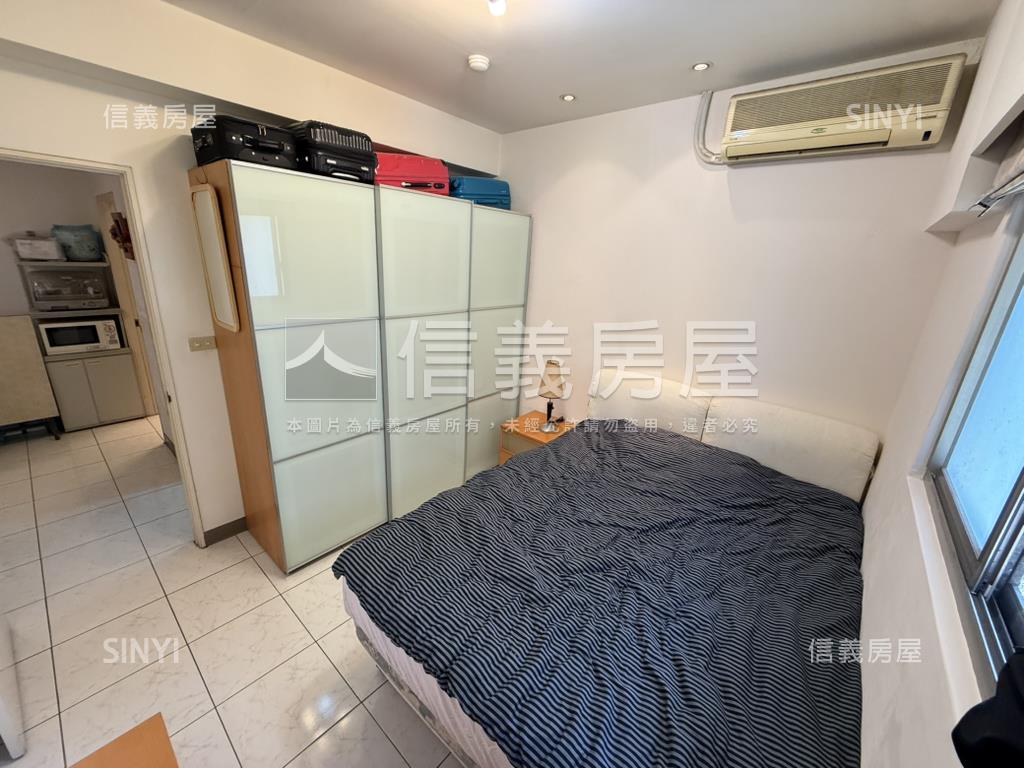 中興橋電梯三房車位房屋室內格局與周邊環境