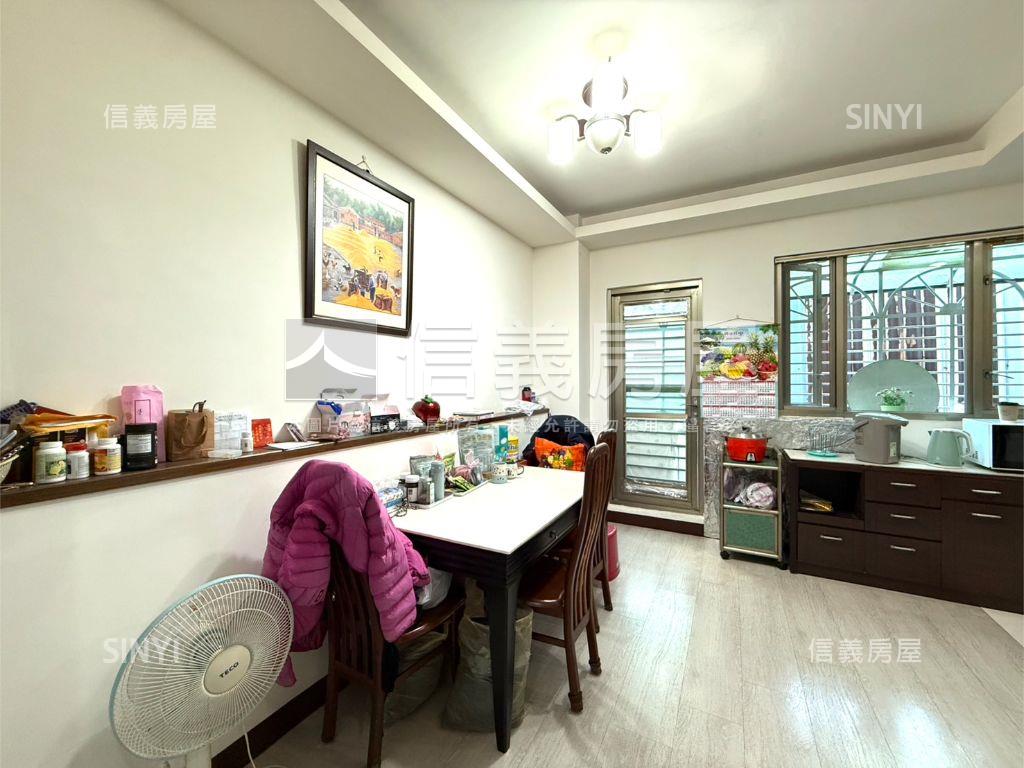 武林街邊間馥園城堡房屋室內格局與周邊環境