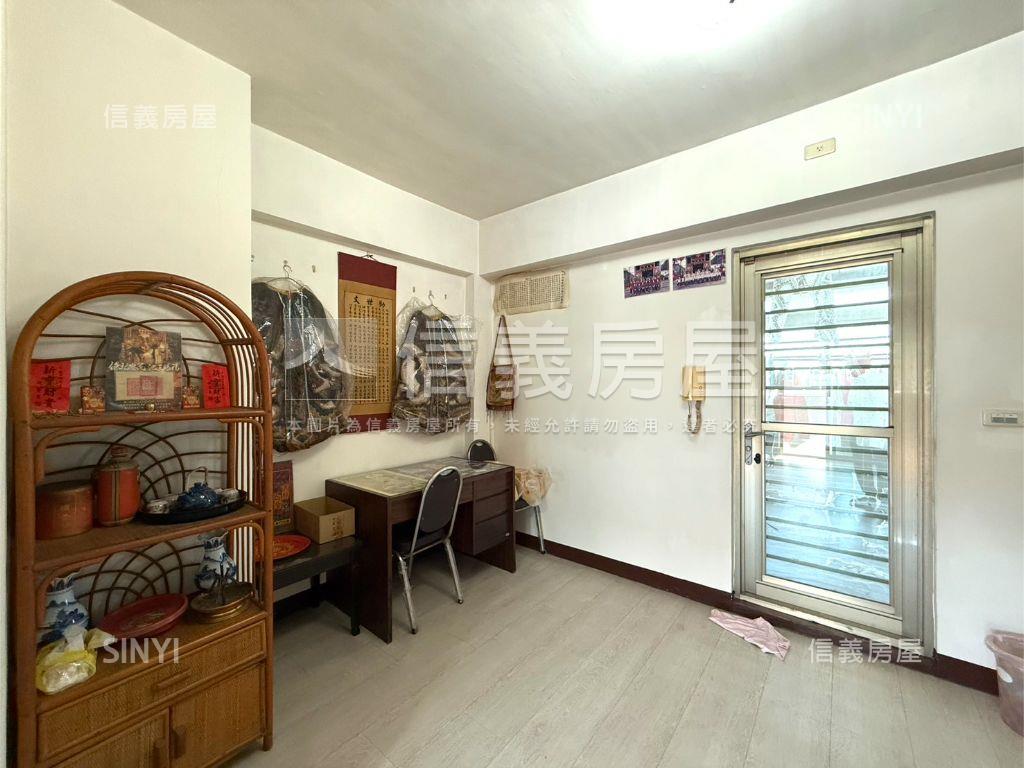 武林街邊間馥園城堡房屋室內格局與周邊環境