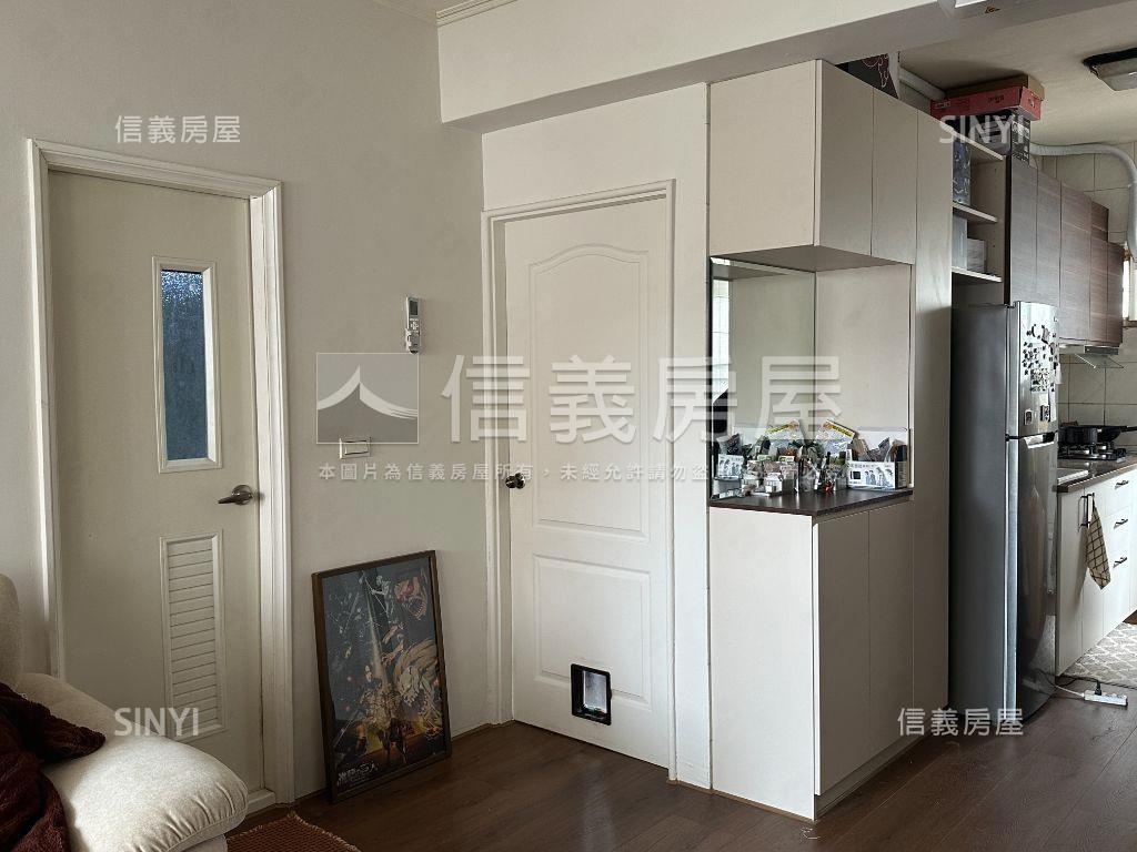採光小資兩房房屋室內格局與周邊環境