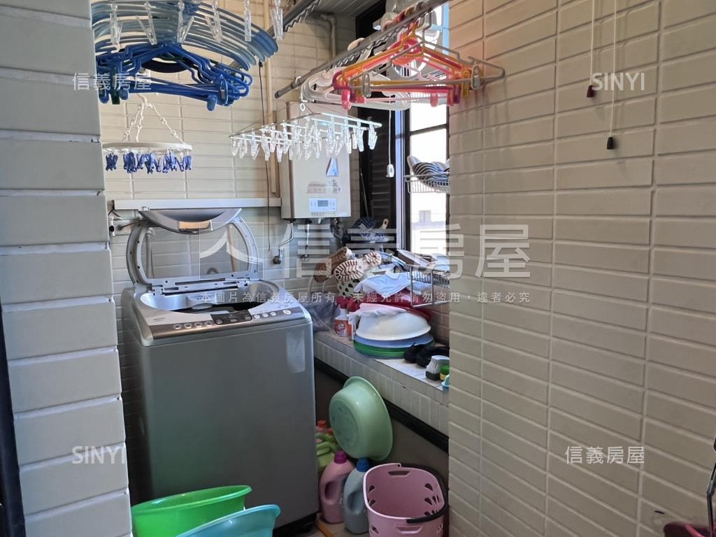 藝文精美高樓四房雙車位房屋室內格局與周邊環境