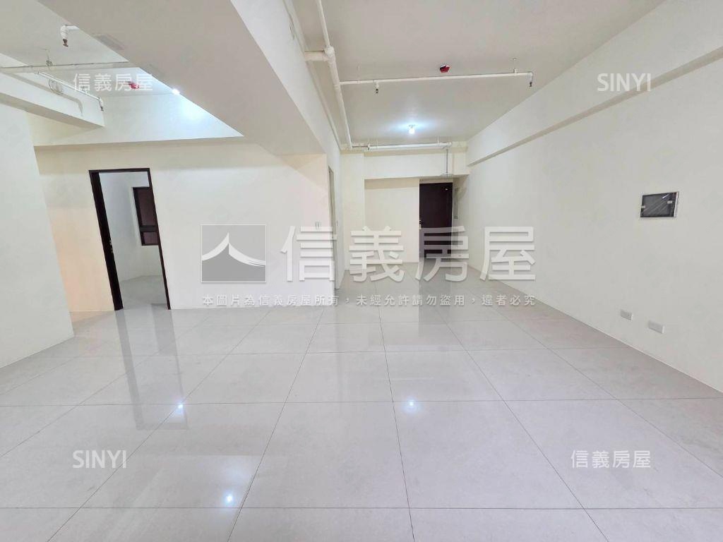 崑庭敦峰低調奢華豪邸房屋室內格局與周邊環境