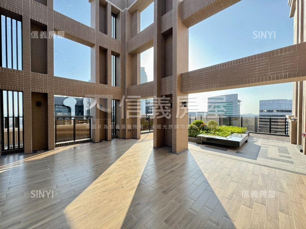 崑庭敦峰低調奢華豪邸房屋室內格局與周邊環境