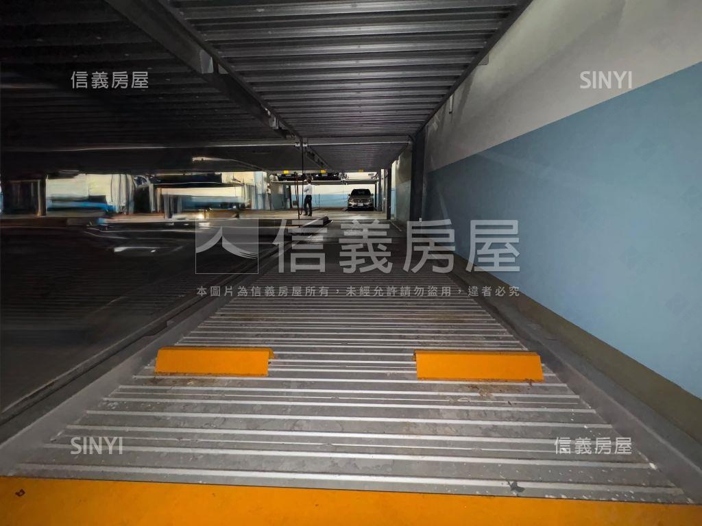 近捷運優質車位房屋室內格局與周邊環境