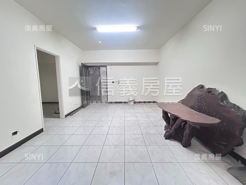 稀有東興樂章大兩房兩衛浴房屋室內格局與周邊環境