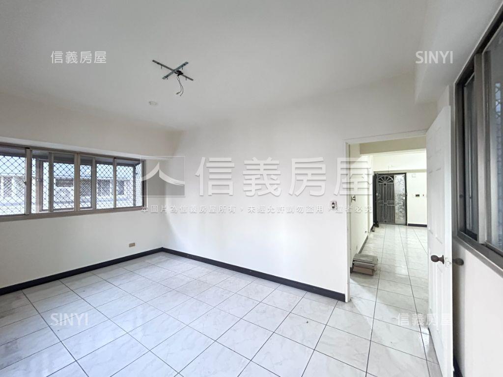 稀有東興樂章大兩房兩衛浴房屋室內格局與周邊環境