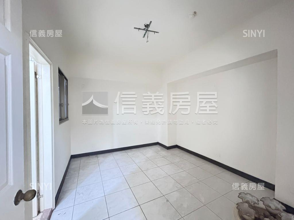 稀有東興樂章大兩房兩衛浴房屋室內格局與周邊環境