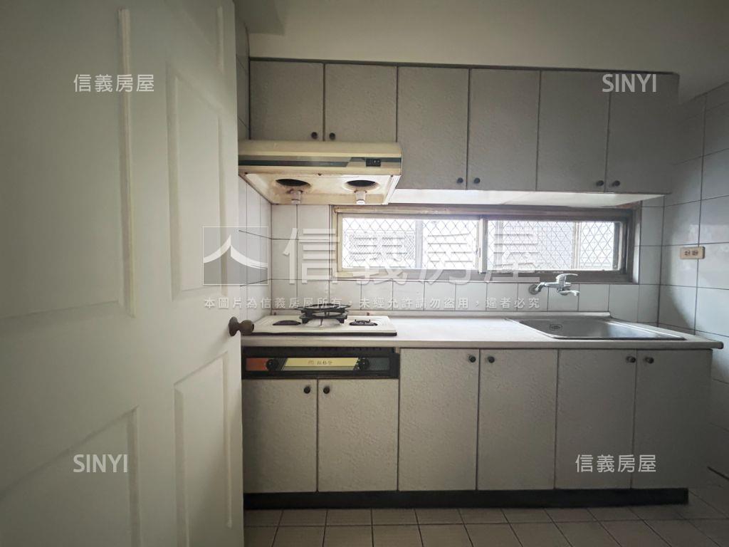 稀有東興樂章大兩房兩衛浴房屋室內格局與周邊環境