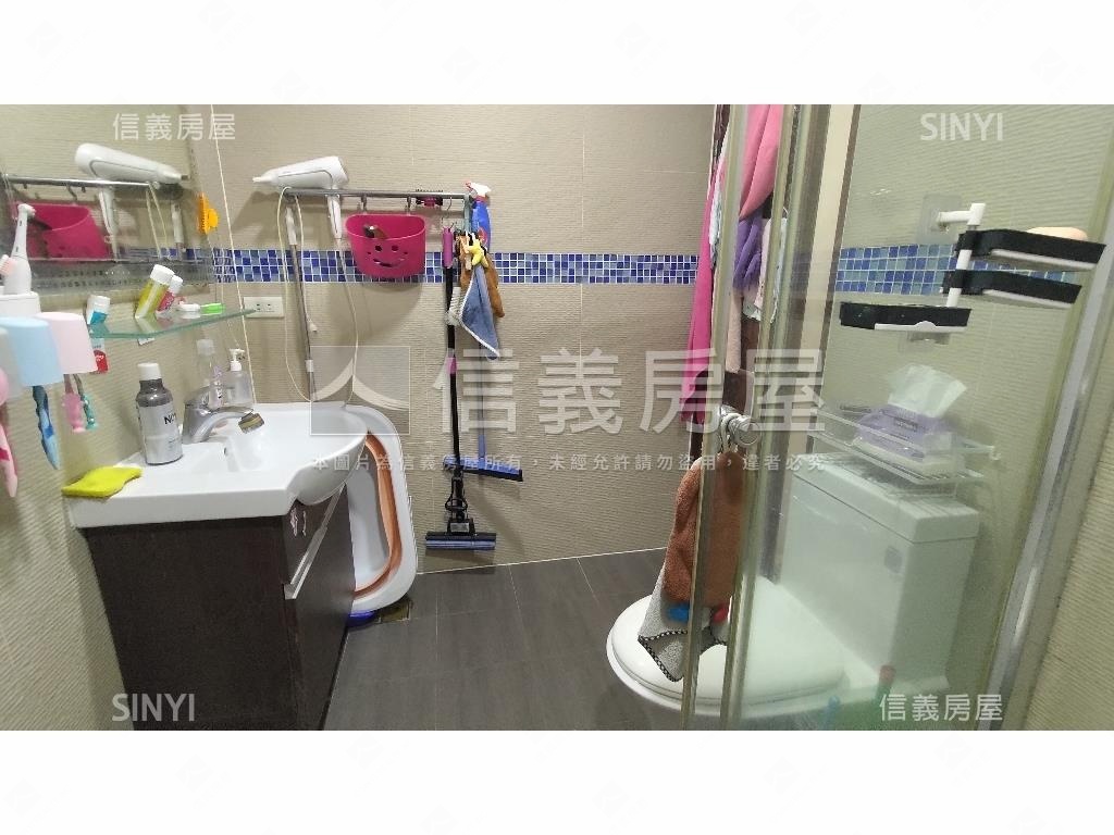 三代綠景美房五加六樓頂加房屋室內格局與周邊環境