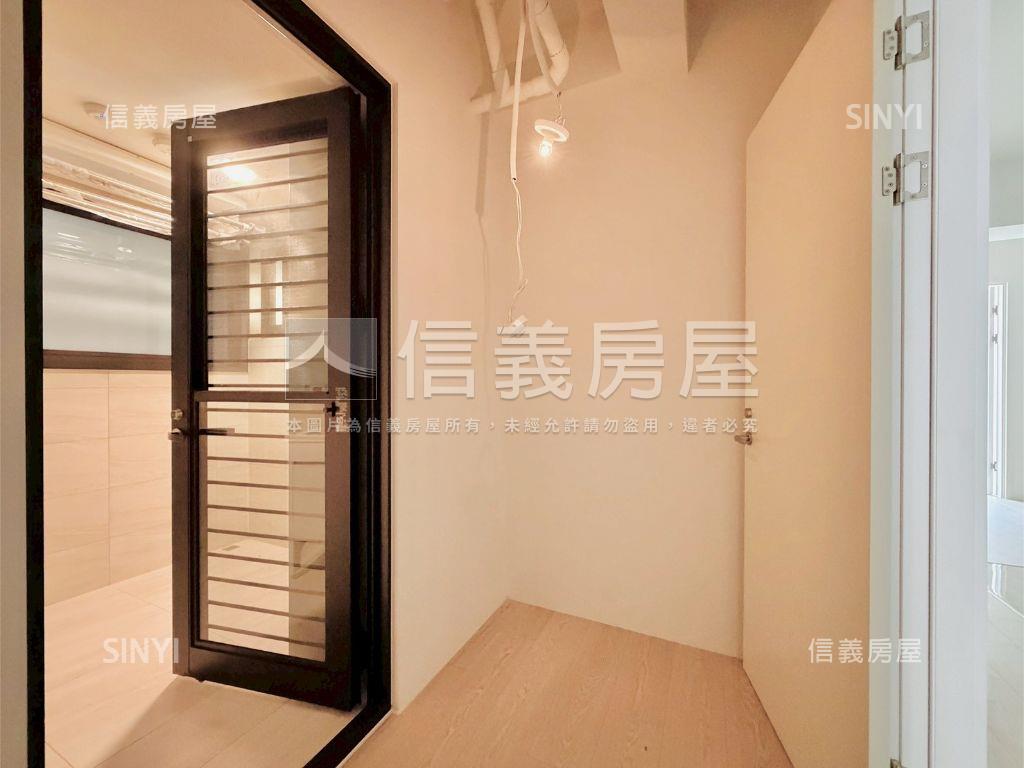 寶輝合併戶四房雙平車位房屋室內格局與周邊環境