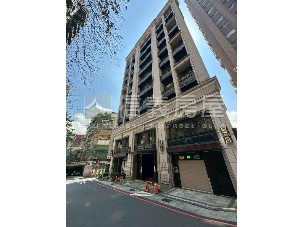 福喜喜硯景安捷運房屋室內格局與周邊環境