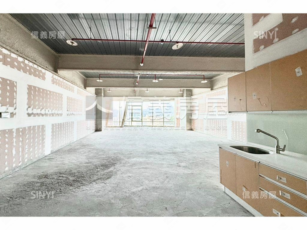 低總價！ＴＯＰ１七期商辦房屋室內格局與周邊環境