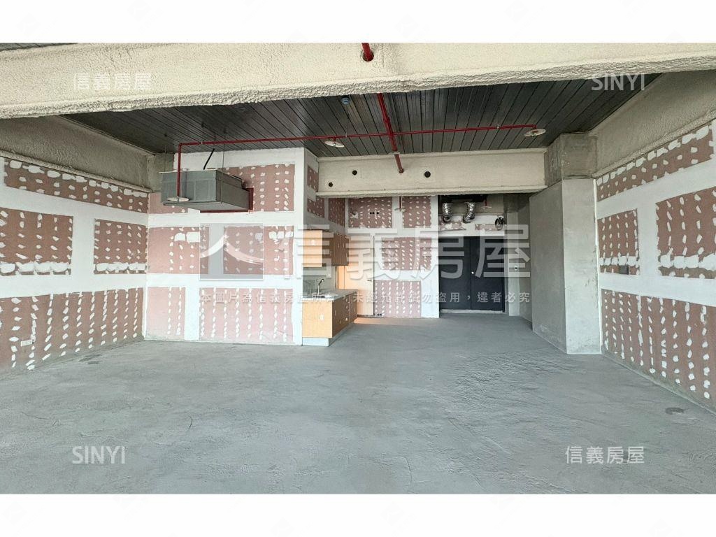 低總價！ＴＯＰ１七期商辦房屋室內格局與周邊環境