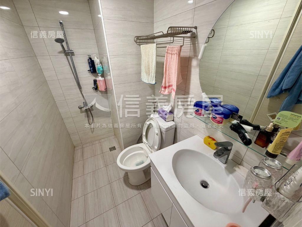 泰隆國美精美四房車位房屋室內格局與周邊環境