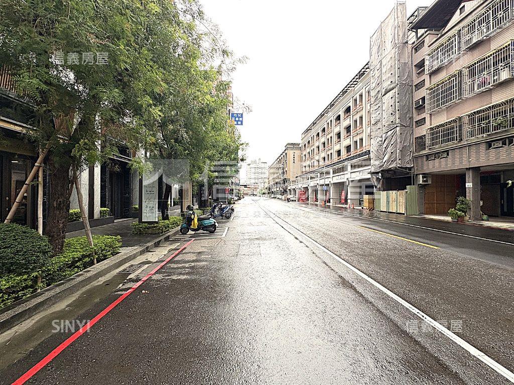 崇德商圈稀有角窗店面房屋室內格局與周邊環境